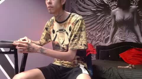 skinny_boy_x online show from August 18, 3:45 am