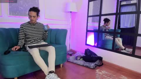 Mac online show from August 14, 12:53 pm
