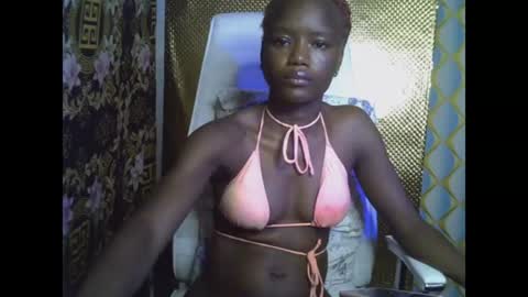 Linda independent model online show from July 31, 10:37 pm