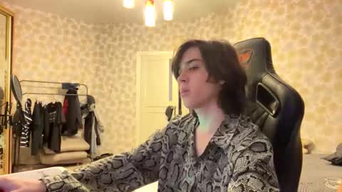 skinnyfitboy online show from May 28, 7:44 am