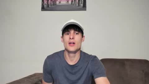 skinnyguywithbigd online show from May 1, 3:21 am
