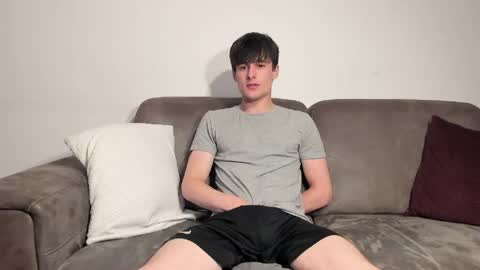 skinnyguywithbigd online show from May 12, 11:26 pm