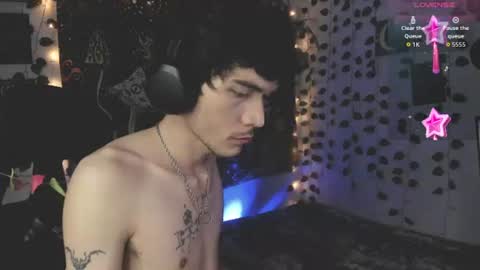 skiny_dann online show from August 13, 6:27 am