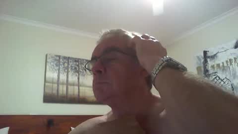 Skipper1970 online show from March 2, 9:50 am