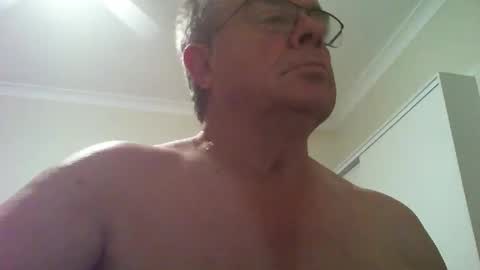 Skipper1970 online show from April 8, 10:47 am