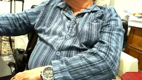 Skipper1970 online show from August 21, 8:42 am