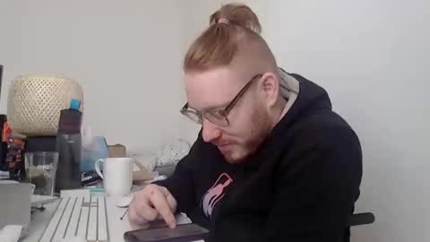 sklave_s online show from March 19, 10:07 am