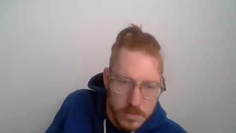 sklave_s online show from April 26, 1:40 pm