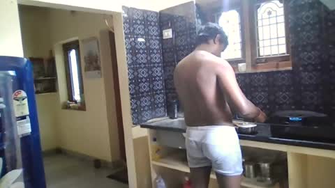 Indianslut1431 online show from August 10, 4:14 am