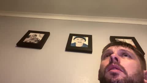 skuzzy25 online show from May 3, 3:00 am