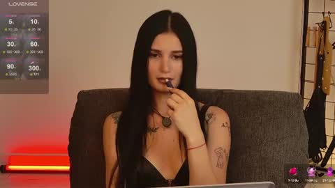 Eliza online show from July 23, 4:15 am