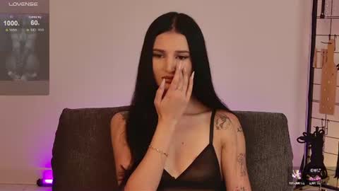 Eliza online show from July 26, 10:59 pm