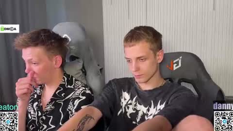 sky_hunter online show from June 21, 3:02 pm