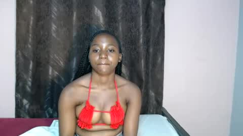 skyebony2 online show from August 10, 9:38 pm