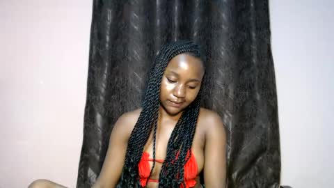 skyebony2 online show from August 12, 2:47 am