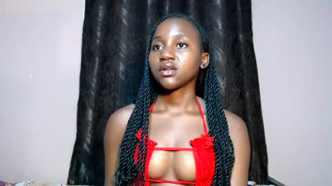 skyebony2 online show from August 13, 7:33 am