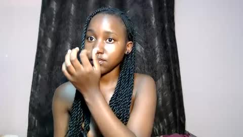 skyebony2 online show from August 15, 12:25 am
