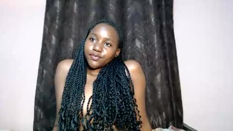 skyebony2 online show from August 15, 1:31 am