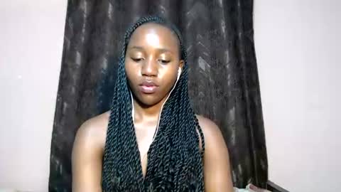 skyebony2 online show from August 15, 2:37 am