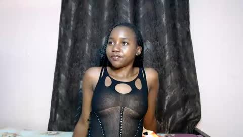 skyebony2 online show from August 15, 9:41 pm
