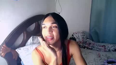 skyla online show from July 17, 10:21 pm