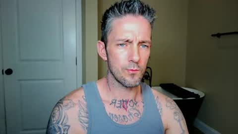 SkylarGrey online show from August 4, 7:38 am