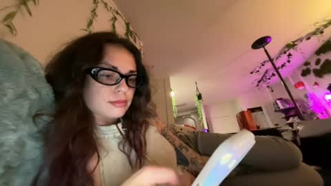 skylarsvault online show from August 11, 6:48 am