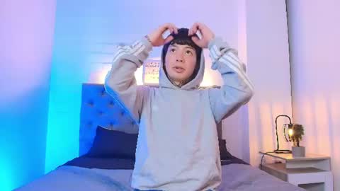 skylen_snow online show from June 29, 6:32 pm