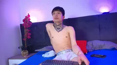 skylen_snow online show from July 2, 12:55 am