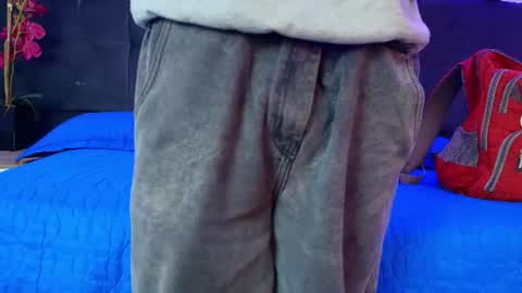 skylen_snow online show from July 8, 5:00 am