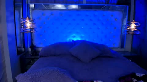 skyler_rouse online show from August 8, 11:49 pm
