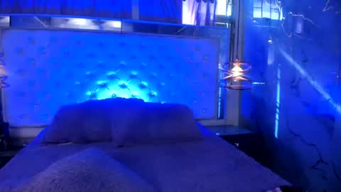 skyler_rouse online show from August 11, 8:33 pm