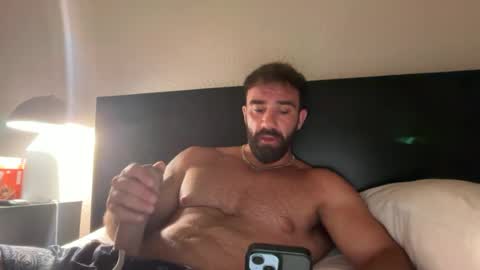 skylerflexes online show from July 8, 7:01 am