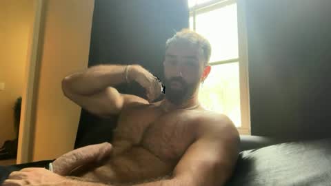 skylerflexes online show from August 1, 5:52 pm