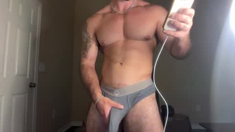 skylerflexes online show from August 7, 7:25 pm