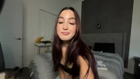 Skylie online show from August 7, 4:51 pm