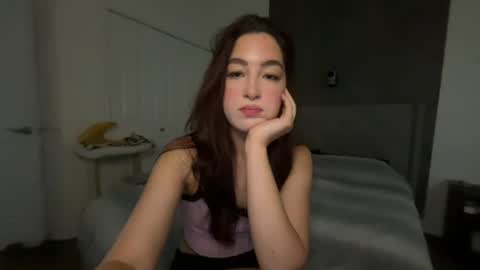 Skylie online show from August 17, 2:22 pm