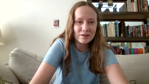 skywinters online show from August 11, 2:19 pm