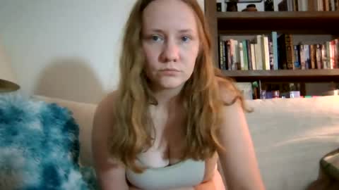 skywinters online show from August 16, 9:08 pm