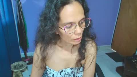 SlaveFuck online show from June 2, 8:23 pm