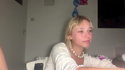 Olivia online show from July 29, 10:28 pm