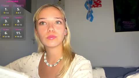 Olivia online show from August 10, 7:15 pm