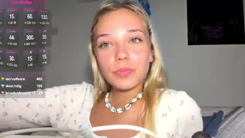 Olivia online show from August 10, 9:27 pm