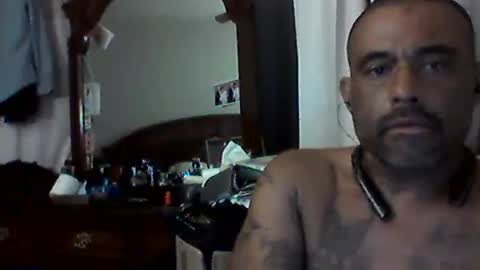 slickstre online show from July 2, 8:15 am