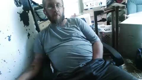 slickwill2391 online show from May 2, 5:28 pm
