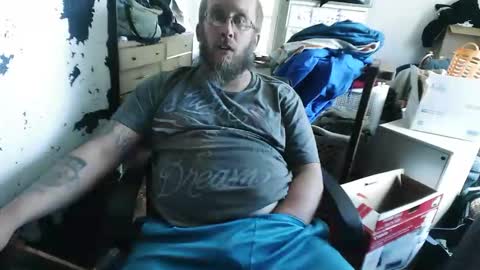slickwill2391 online show from May 16, 5:35 pm