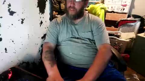 slickwill2391 online show from June 9, 1:01 am