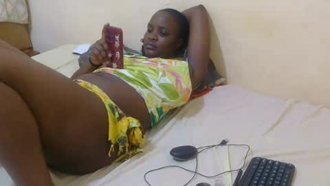 slim_joy online show from July 19, 8:11 pm