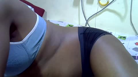 slim_kiteey online show from August 11, 7:43 am