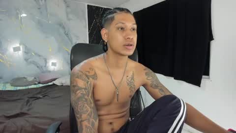 slim_master12 online show from July 29, 4:30 am